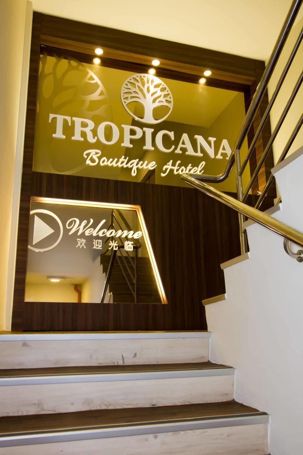 Tropicana Homestay Muar Kültér fotó